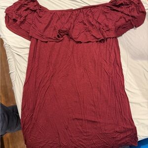 Off-Shoulder Ruffle maternity top